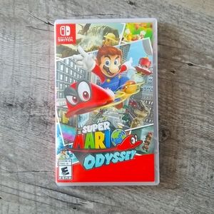 Used Super Mario Odyssey game for Nintendo Switch.